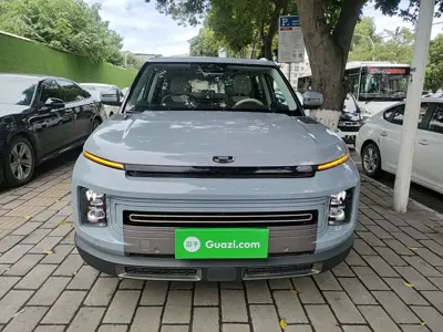 Geely ICON