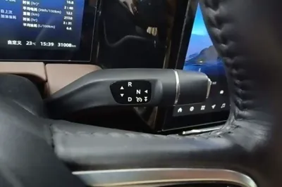 Leapmotor C11