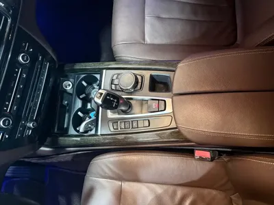 BMW X5 (Import)