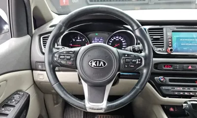 Kia Canival
