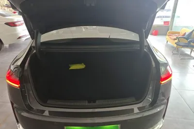 Roewe M7 DMH