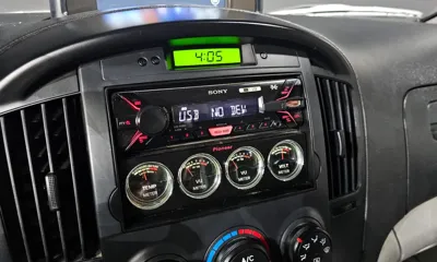 Hyundai Starex