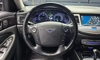 Hyundai Genesis