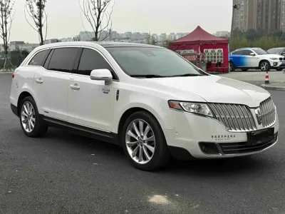Lincoln MKT