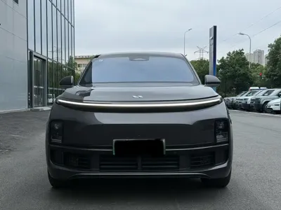 Li Auto Li L8