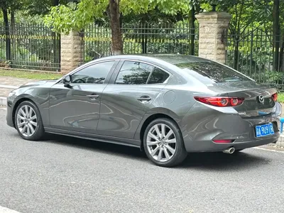 Mazda 3 Axela