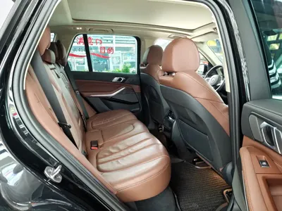 BMW X5 (Import)