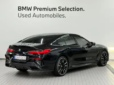 BMW 8-Series