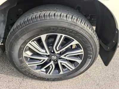 Nissan Terra