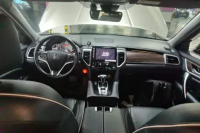 Honda UR-V