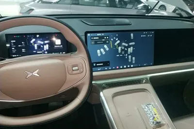 Xpeng G9