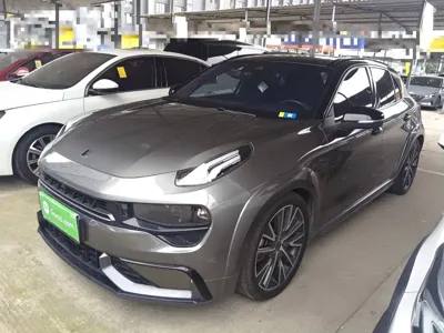 Lynk & Co 02 Hatchback
