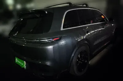 Li Auto L8