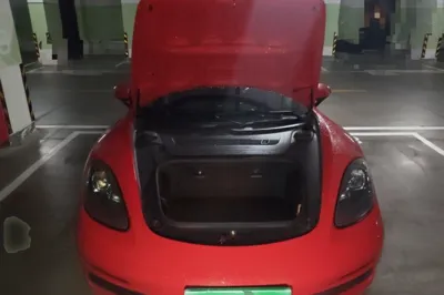 Porsche 718