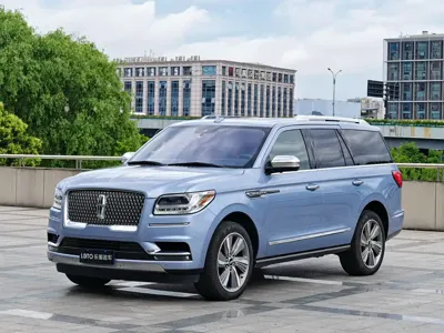 Lincoln Navigator