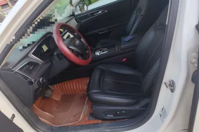 Ford Taurus