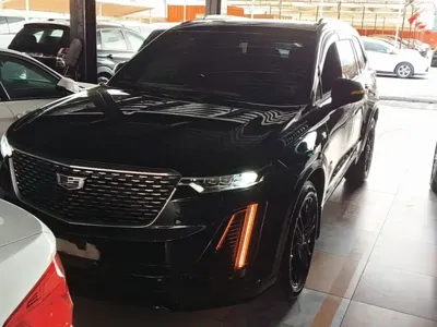 Cadillac XT6