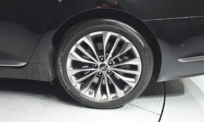 Kia K9