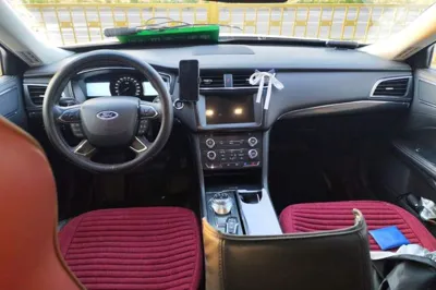 Ford Taurus