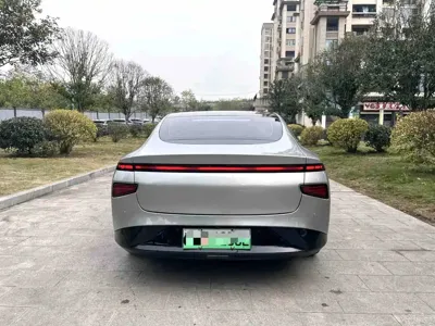Xpeng P7