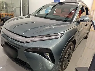 BYD 唐L
