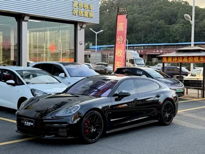 Porsche Panamera