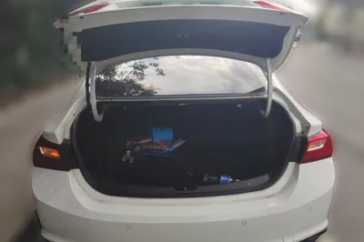 Chevrolet Malibu XL