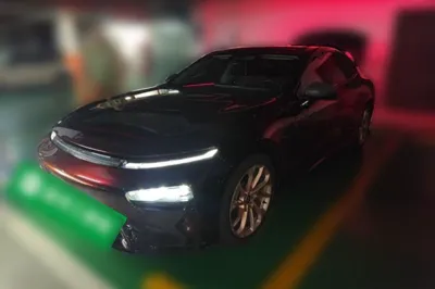 Xpeng P7