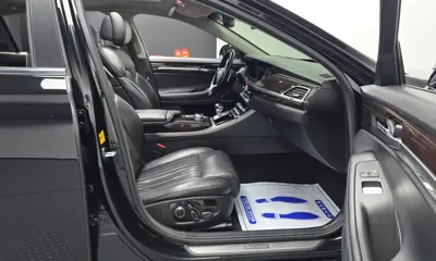 Genesis EQ900