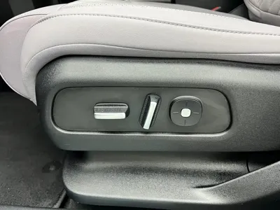 Nio EC6
