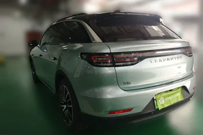 Leapmotor C11
