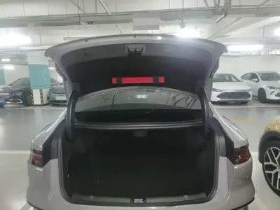 BYD Han