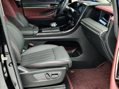 GAC Motor Trumpchi E9