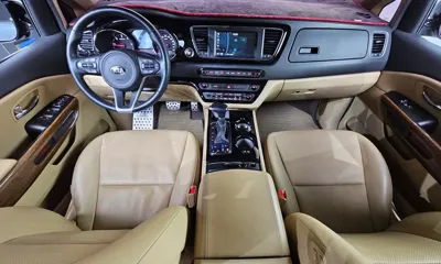 Kia Canival