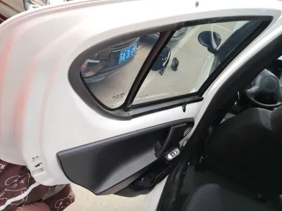 BYD e1