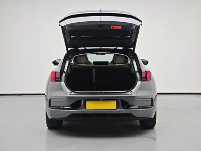Zeekr 001