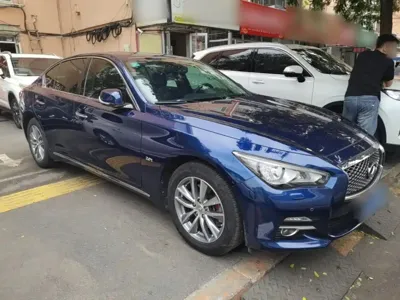Infiniti Q50L