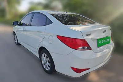 Hyundai Verna (older generation)
