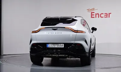 Astonmartin DBX