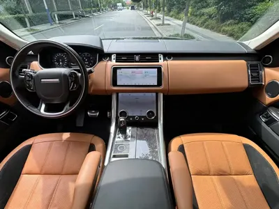 Land Rover Sport