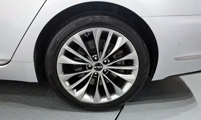 Kia K9