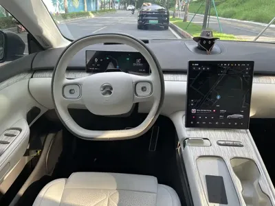 Nio ET7