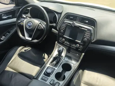 Nissan Cima