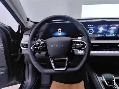 Chery Arrizo 8