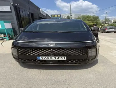 Hyundai Staria