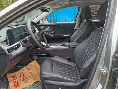 Chery Arrizo 8