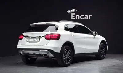 Mercedes-Benz GLA-Class