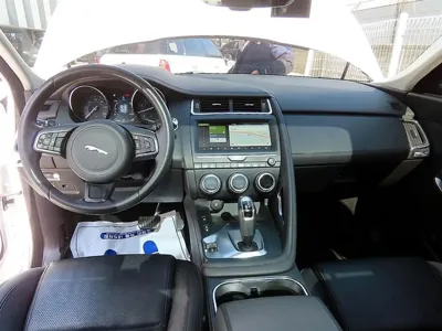 Jaguar E-Pace