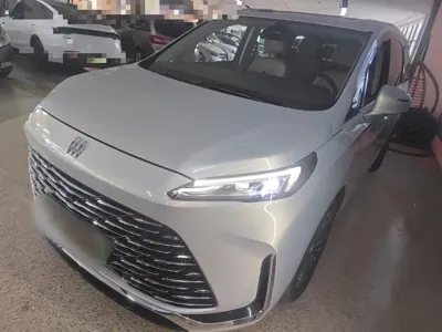 Buick GL8 Hybrid