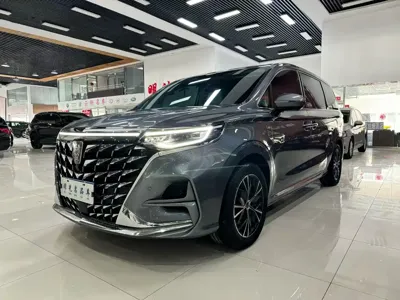 Roewe iMAX8